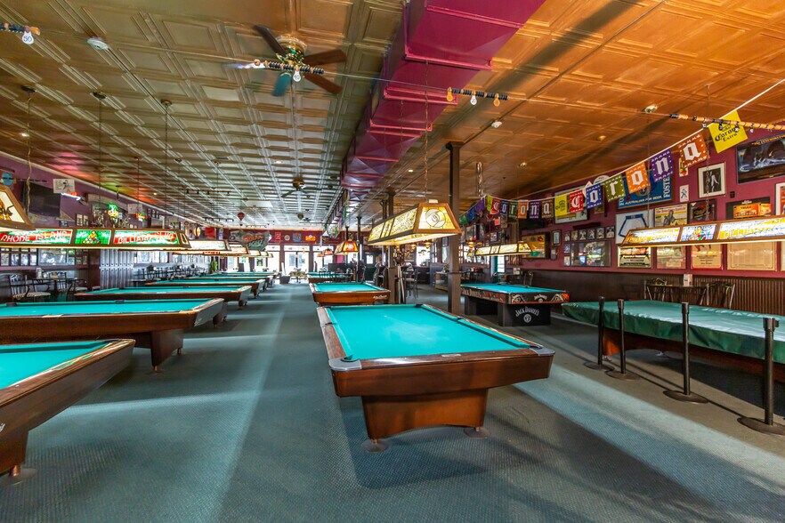 More Photos Of 2020-2026 Smith St, North Providence Freestanding For Sale