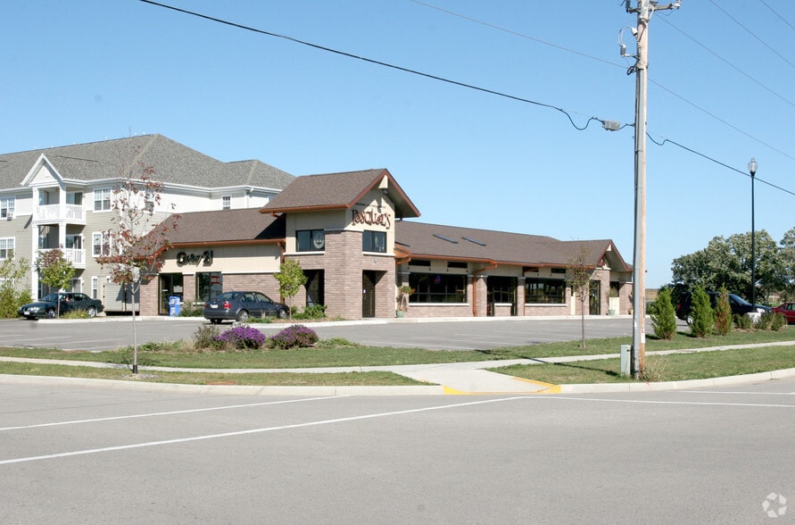 More Photos Of 100 Cross Country Rd, Verona Freestanding For Sale