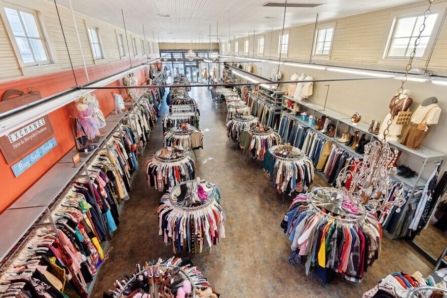 More Photos Of 4119 Magazine St, New Orleans Freestanding For Sale