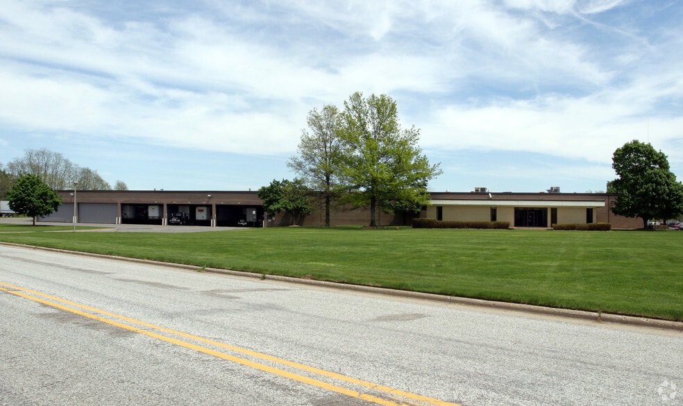 Primary Photo Of 9300 Courtland Dr NE, Rockford Warehouse For Sale