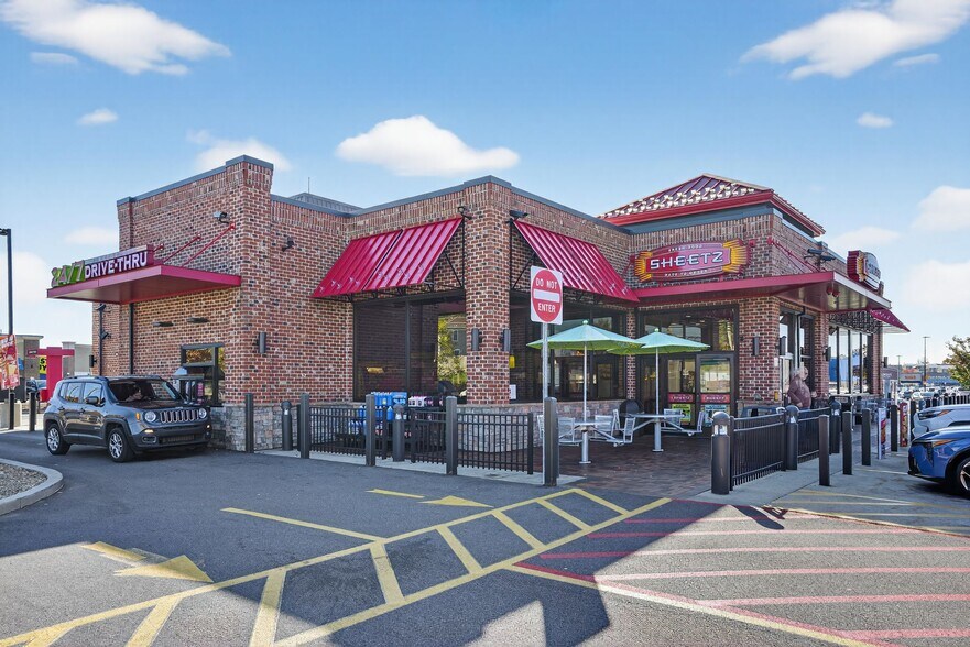 More Photos Of , Johnstown General Retail For Sale