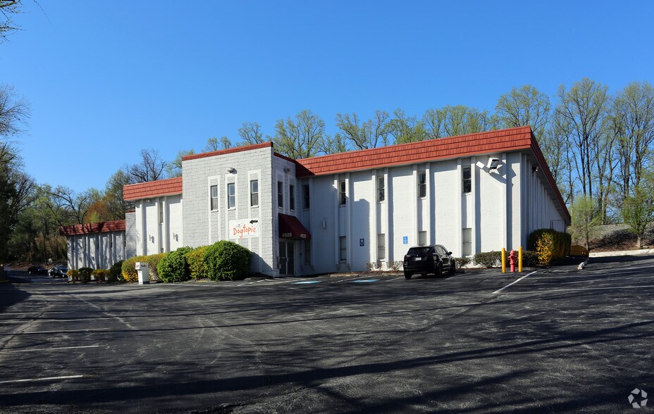 Primary Photo Of 4920-4932 Wyaconda Rd, Rockville Office For Lease