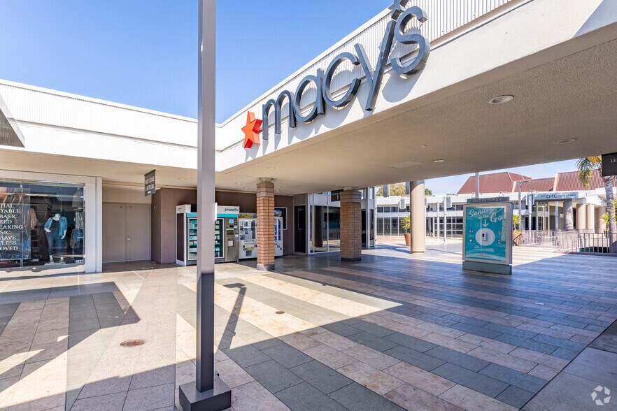 More Photos Of 1288-1640 Camino Del Rio N, San Diego Unknown For Lease