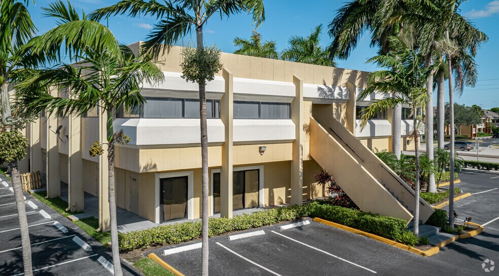 More Photos Of 3900 W Commercial Blvd, Fort Lauderdale Office For Lease