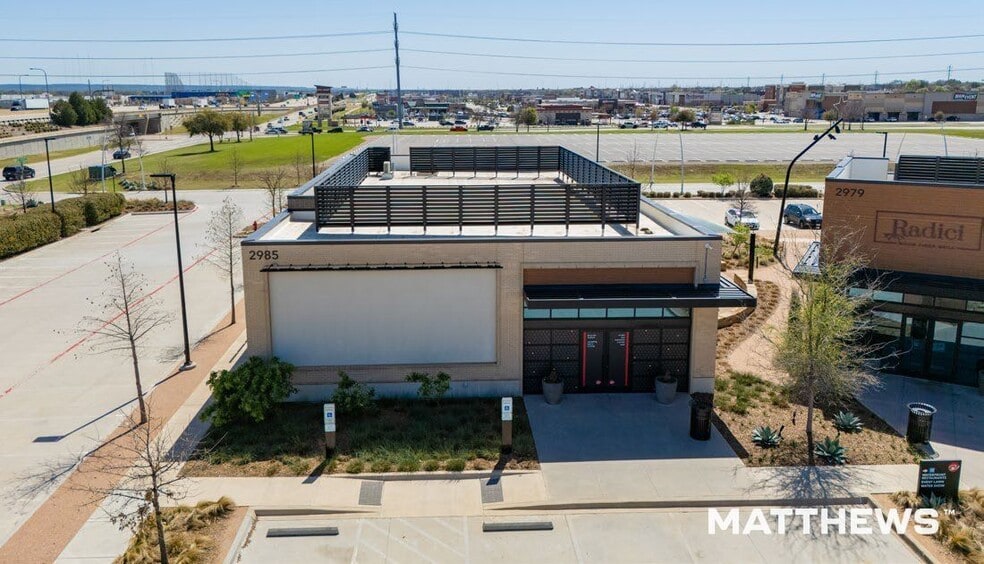 More Photos Of 2961 State Highway 161 hwy, Grand Prairie General Retail For Lease