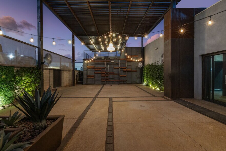 More Photos Of 553 California Ave, Boulder City Restaurant For Sale