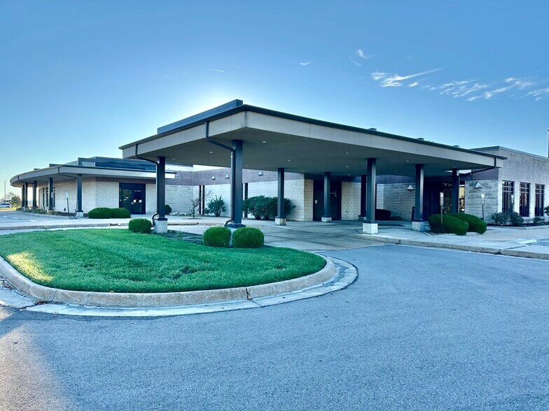 Primary Photo Of 9727 E Shannon Woods St, Wichita Medical For Lease