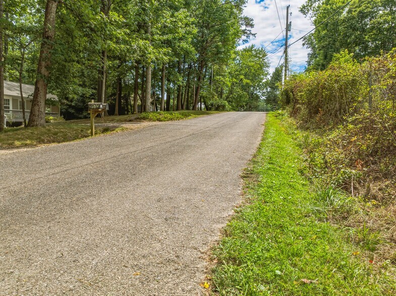 More Photos Of 99999 Daniel Rd, Asheville Land For Sale