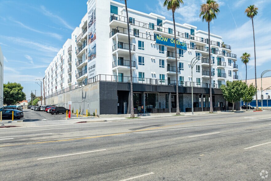 More Photos Of 6569-6581 N Van Nuys Blvd, Van Nuys Apartments For Lease