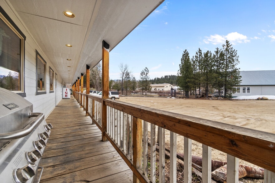 More Photos Of 200 Main st, Idaho City Specialty For Sale