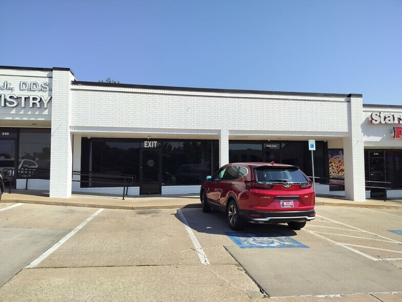 More Photos Of 342-344 S Santa Fe Ave, Edmond Unknown For Lease