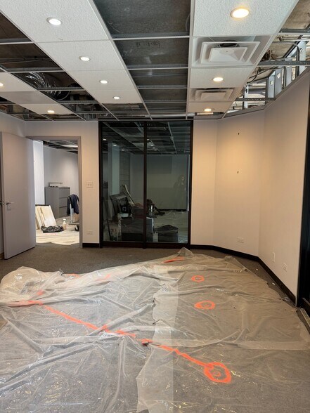 More Photos Of 7234 W North Ave, Elmwood Park Office Residential For Sale