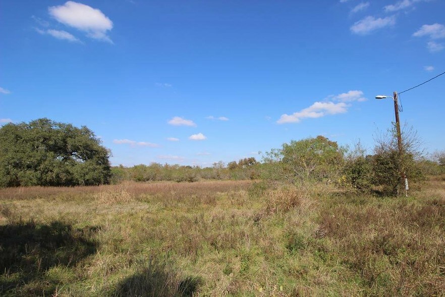 More Photos Of 1845 Silent Valley Rd, Lockhart Land For Sale