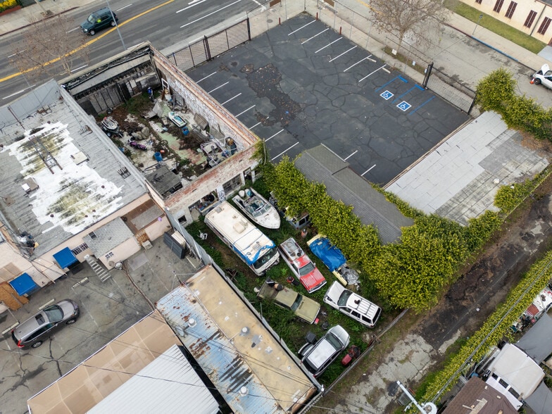More Photos Of 6710 S Western Ave, Los Angeles Land For Sale