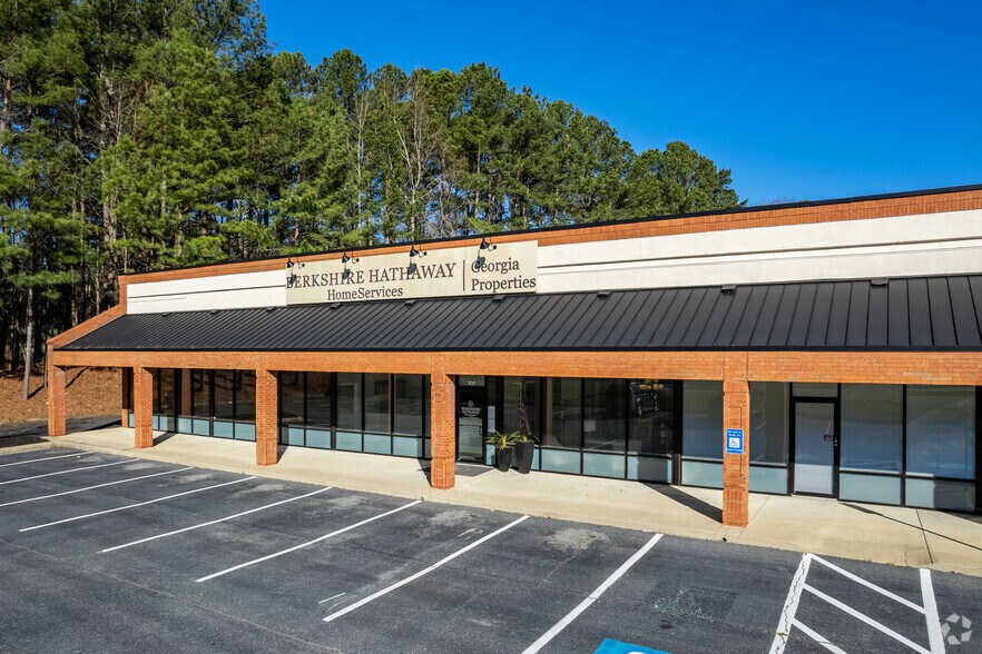 More Photos Of 4647-4699 Sandy Plains Rd, Roswell Unknown For Lease