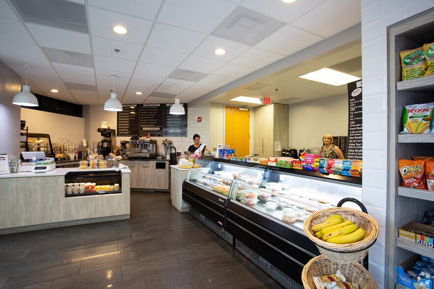 More Photos Of 5404 Cypress Center Dr, Tampa Unknown For Lease