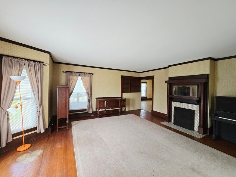 More Photos Of 3224 E Henrietta Rd, Henrietta Multifamily For Sale