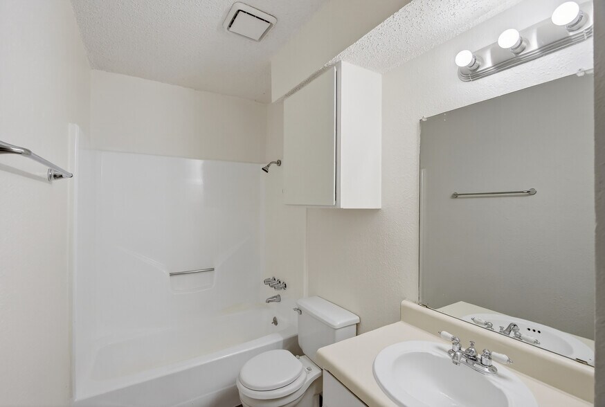 More Photos Of 300 State Highway 78 S, Farmersville Manufactured Housing Mobile Home Park For Sale