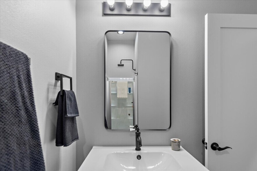 More Photos Of 813 E B St, Pueblo Specialty For Sale