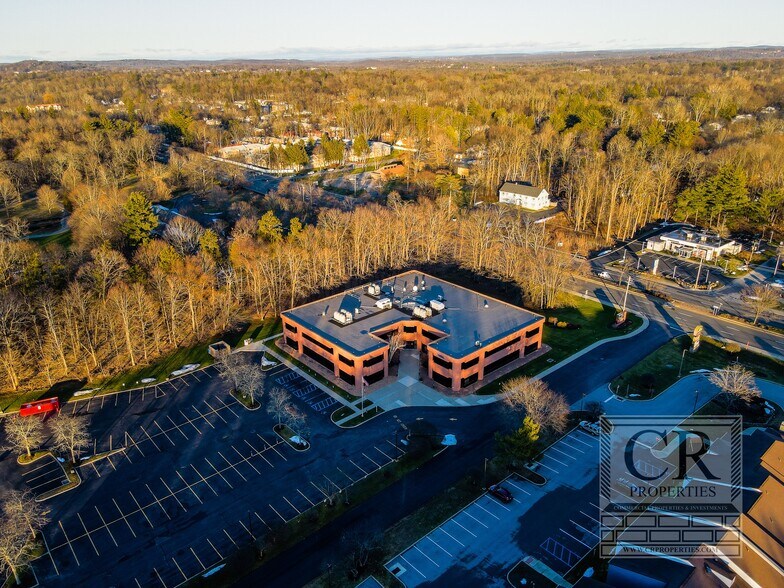 More Photos Of 2649 South Rd, Poughkeepsie Office For Lease