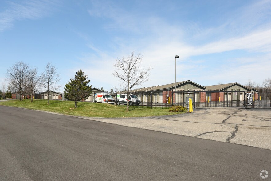 More Photos Of 2200 Airey Ct, Ann Arbor Self Storage For Lease