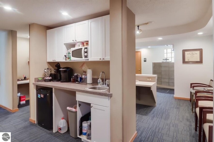 More Photos Of 5168 US-31, Traverse City Office For Sale