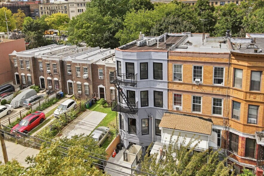 More Photos Of 1847 Harrison Ave, Bronx Apartments For Sale