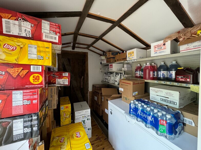 More Photos Of 482 N Sage Lake Rd, Hale Freestanding For Sale