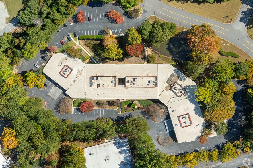 More Photos Of 303 Research Dr, Peachtree Corners Research And Development For Lease