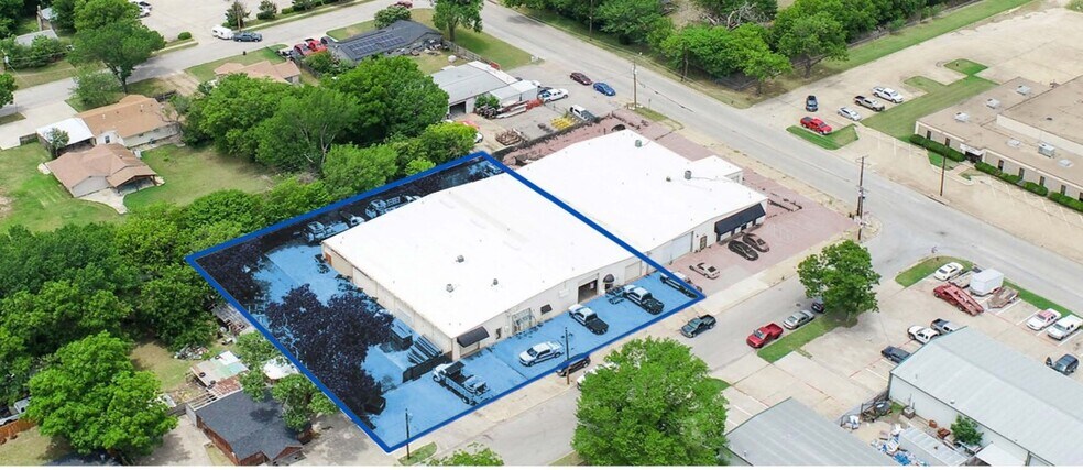 More Photos Of 2333-2337 Delante St, Haltom City Warehouse For Sale