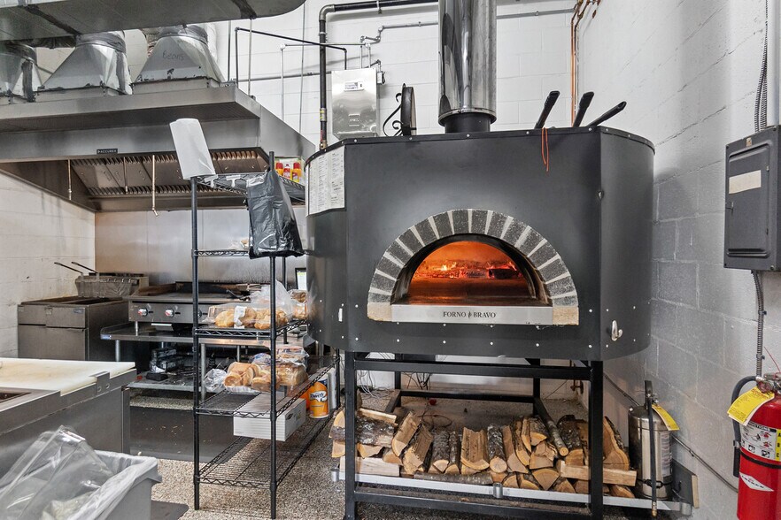 More Photos Of 97 E Main St, Batavia Office For Sale