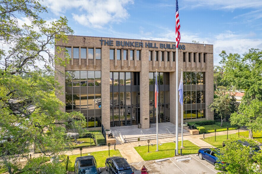 More Photos Of 9525 Katy Fwy, Houston Office For Lease