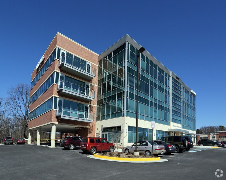 More Photos Of 10718 Richmond Hwy, Lorton Office For Lease