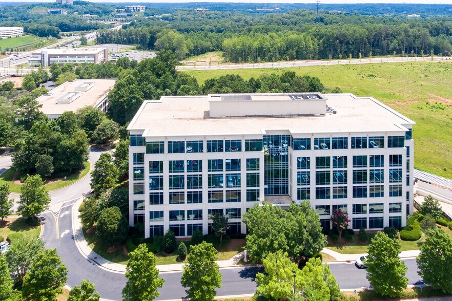 More Photos Of 11720 Amber Park Dr, Alpharetta Coworking Space
