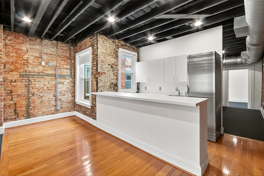 More Photos Of 1813-1815 Adams Mill Rd NW, Washington Restaurant For Lease