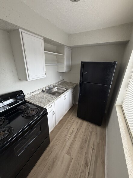 More Photos Of 1621 Washington Blvd, Kansas City Apartments For Sale