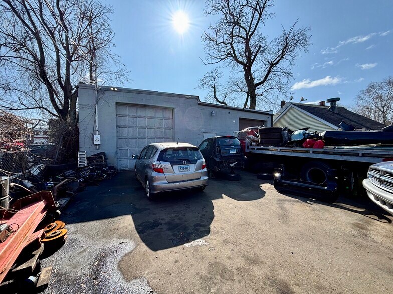 Primary Photo Of 28 Stone St, Stamford Industrial For Sale