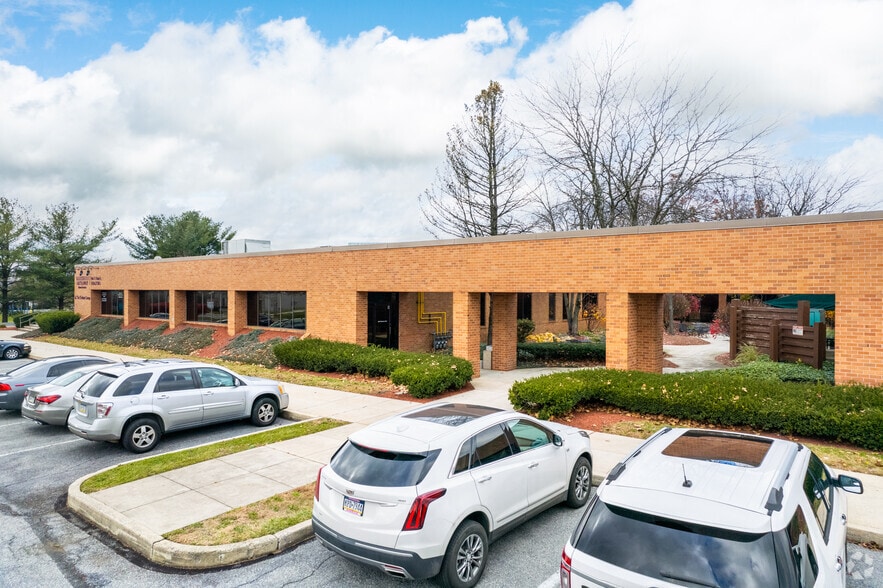 More Photos Of 6081 Hamilton Blvd, Allentown Office For Lease