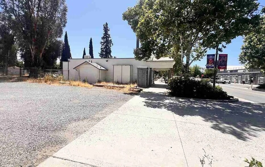 More Photos Of 24770 Washington Ave, Murrieta Restaurant For Sale