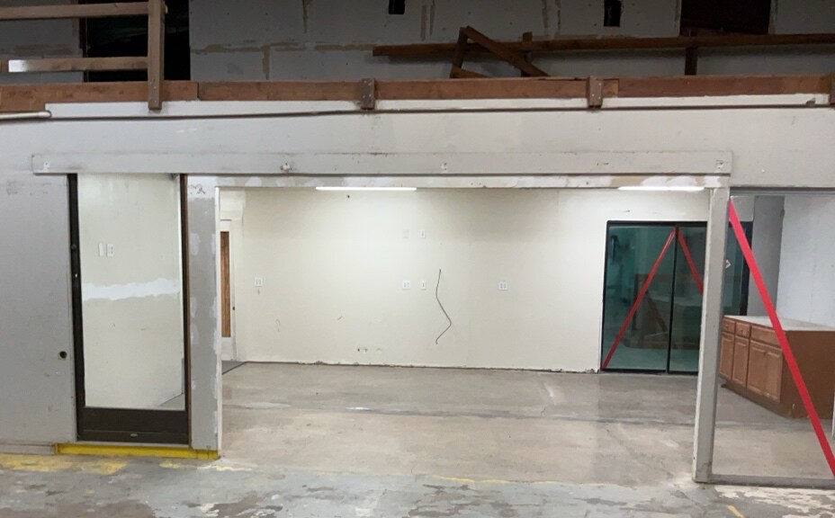 More Photos Of 760 Waugh Ln, Ukiah Warehouse For Lease