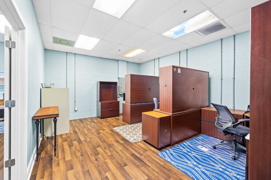 More Photos Of 12815 US Highway 98 W, Miramar Beach Medical For Sale