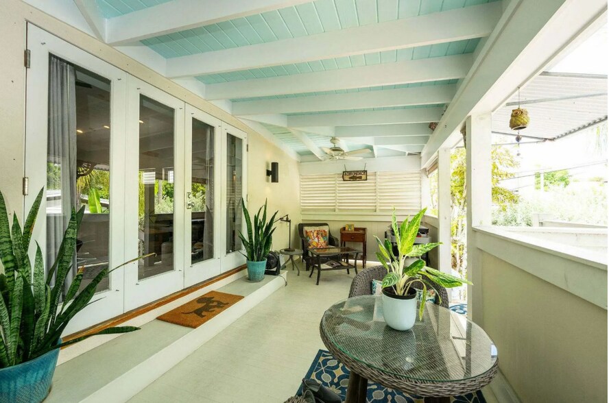 More Photos Of 1011 Truman Ave, Key West Apartments For Sale