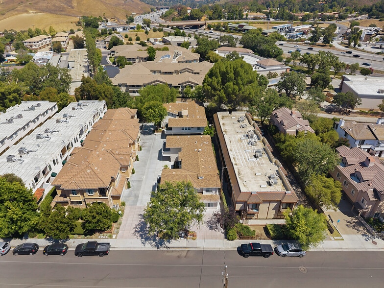 More Photos Of 5302-5304 Colodny Dr, Agoura Hills Apartments For Sale