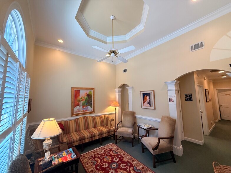 Primary Photo Of 500 Sun Valley Dr, Roswell Office For Sale