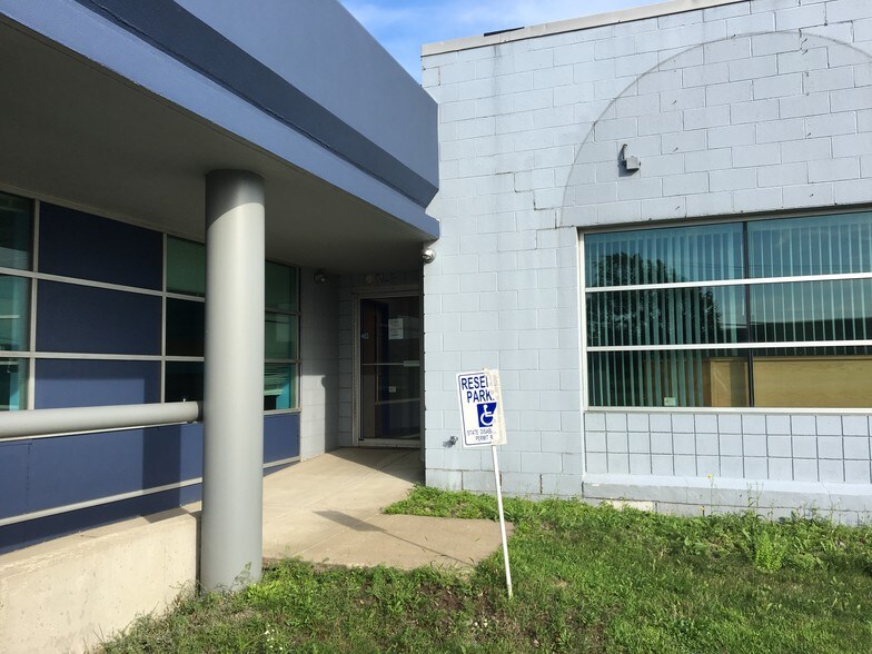 More Photos Of 495 Aero Dr, Cheektowaga Light Distribution For Lease
