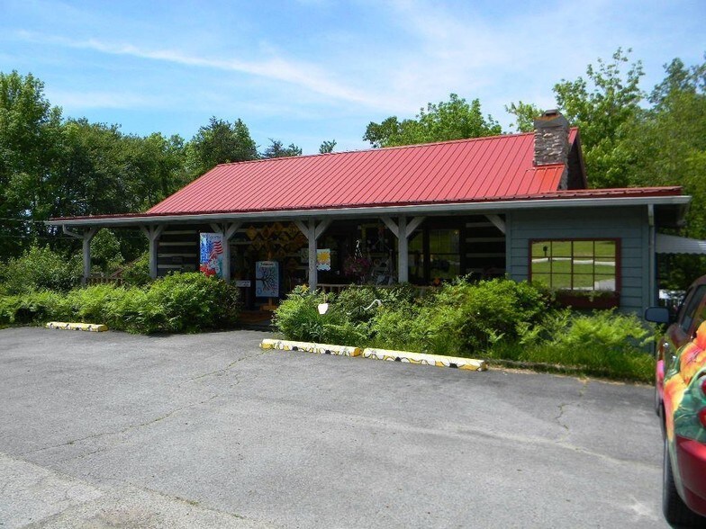 Primary Photo Of 2300 Highway 127 S, Crossville Freestanding For Sale