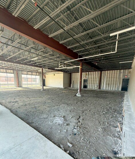 More Photos Of 2670 Lake Vista Dr, Lewisville Restaurant For Lease