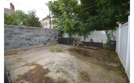 More Photos Of 28 Melrose St, Brooklyn Multifamily For Sale