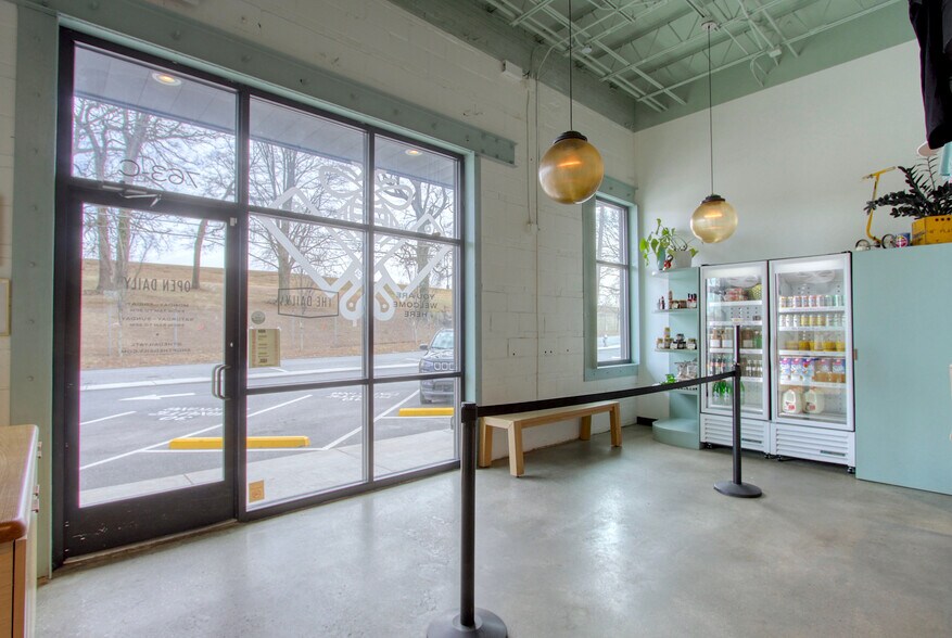 More Photos Of 763-765 Trabert Ave NW, Atlanta General Retail For Lease