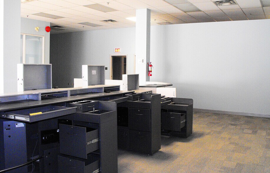 More Photos Of 57-77 Main St, Flin Flon General Retail For Sale